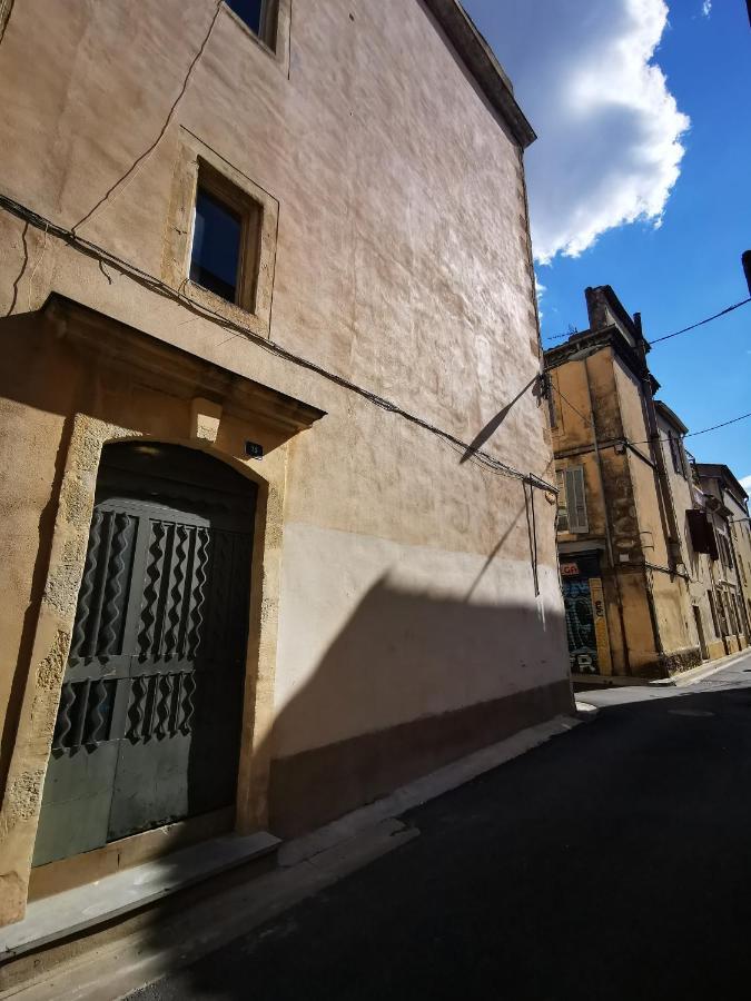 Le Bleu Jean Denim Arenes - Une Nuit A Nîmes Exterior foto